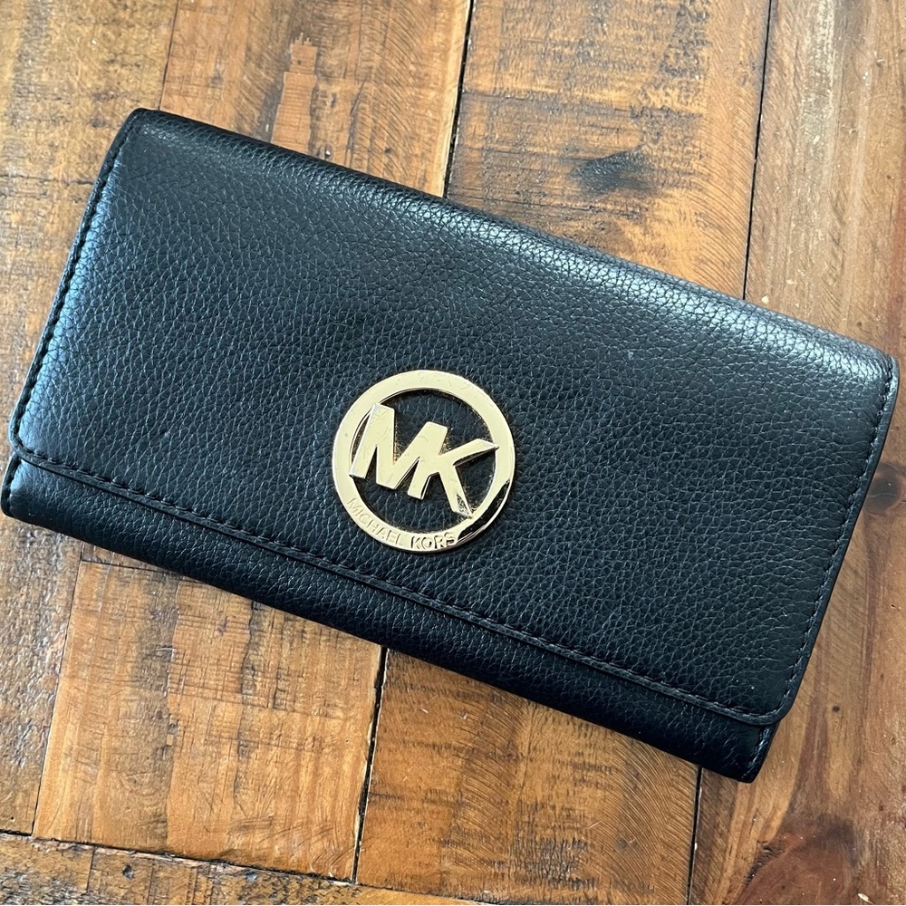 Michael Kors Leather Bifold Wallet Long Black Gold Logo Large Coin Pouch Snap
